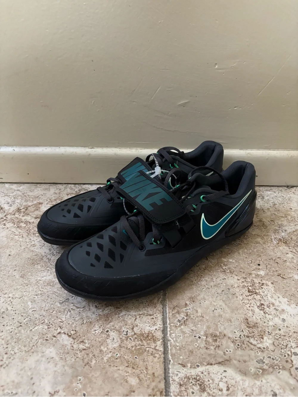 NEW Nike Zoom Rotational 6 Black Track Throwing Shoes FZ9606-001 SIZE 8.5-10.5